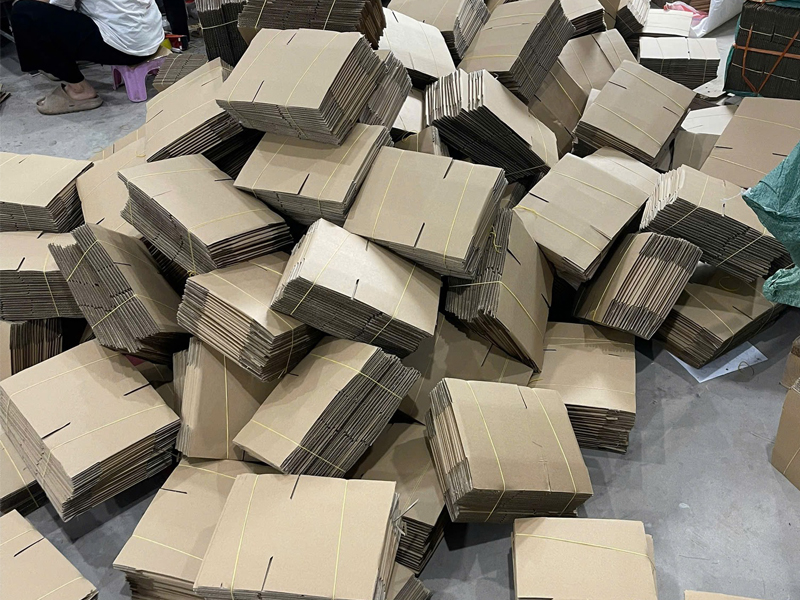 Donghangshipcod chuyên sản xuất, in ấn thùng carton