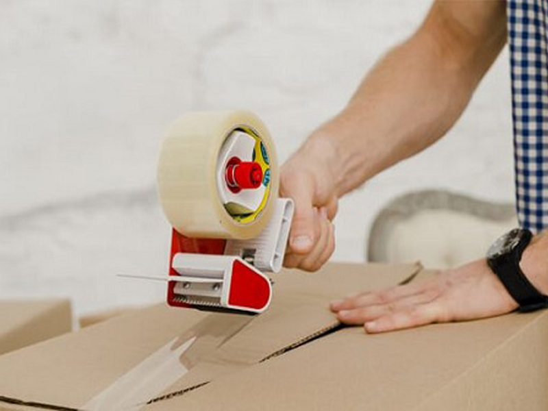 Công dụng của băng dính trong đời sống