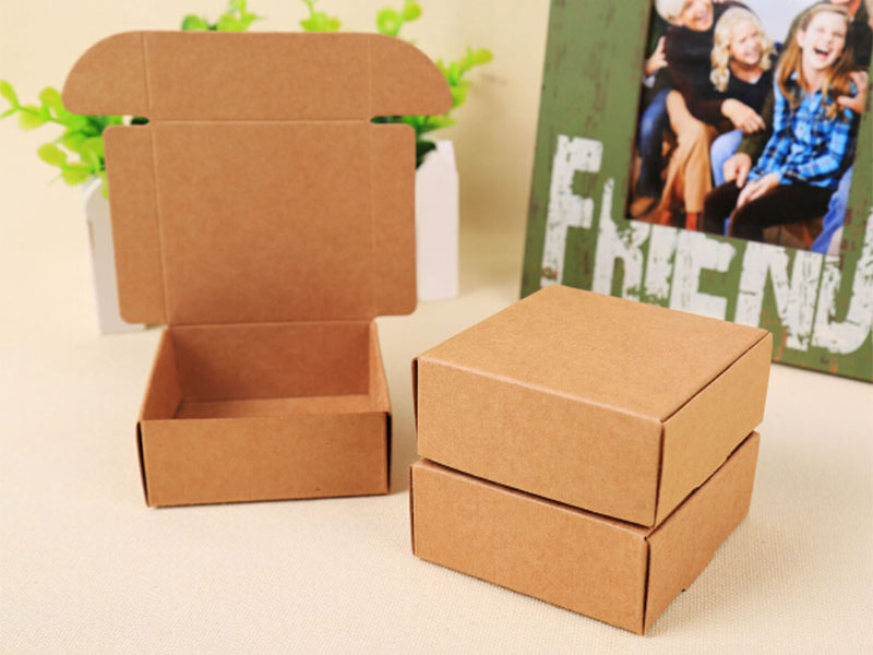 hộp nắp gài là gì, hộp nắp cài, hộp nắp gập, hộp có nắp cài, hộp giấy nắp cài, hộp carton nắp cài