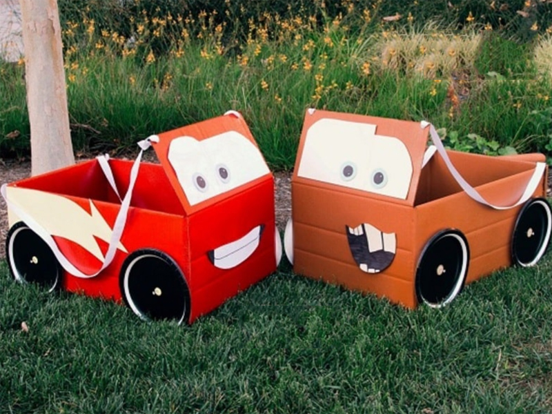 Làm ô tô bằng thùng carton to