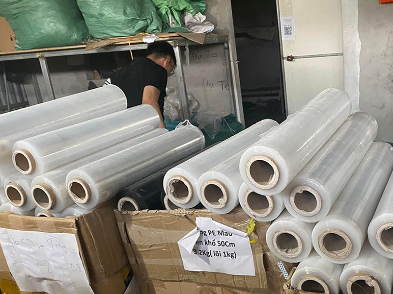 Màng PE tại Mê Linh dùng để quấn hàng