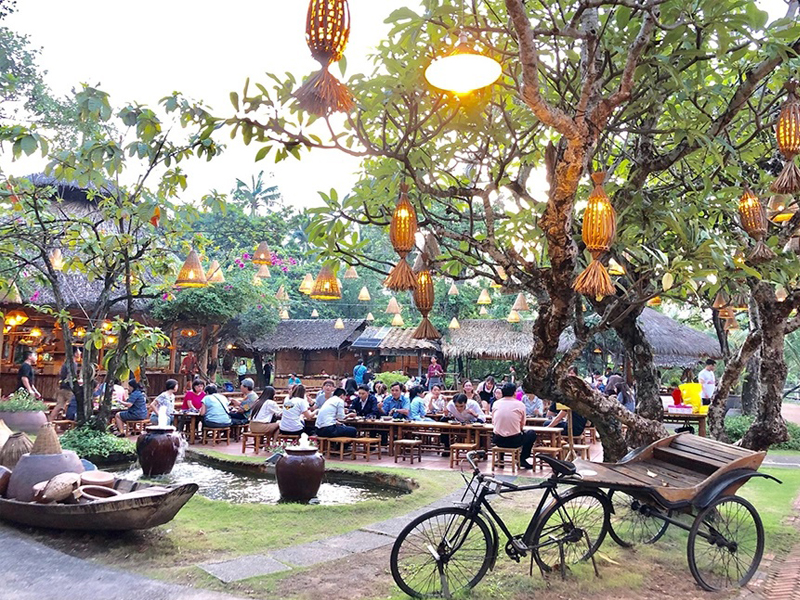 Hãy thử tham quan khu du lịch Bình Quới vào Trung Thu