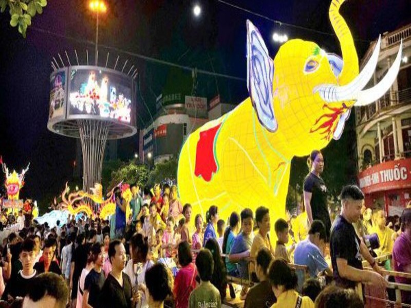Lịch sử hình thành và phát triển đêm hội Trung thu Tuyên Quang 14 Lịch trình tổ chức lễ hội Thành Tuyên 2024 chi tiết nhất