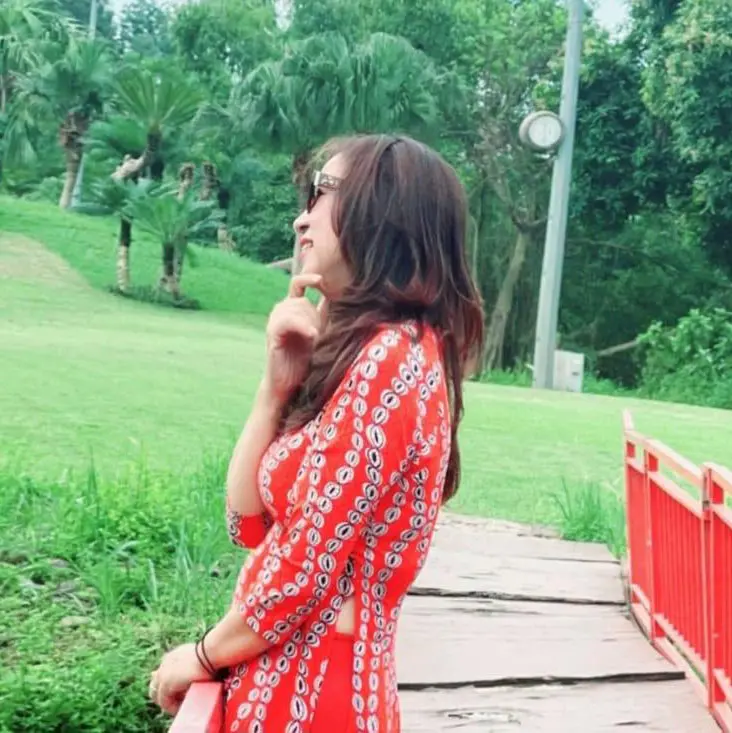 Khách hàng sử dụng dịch vụ